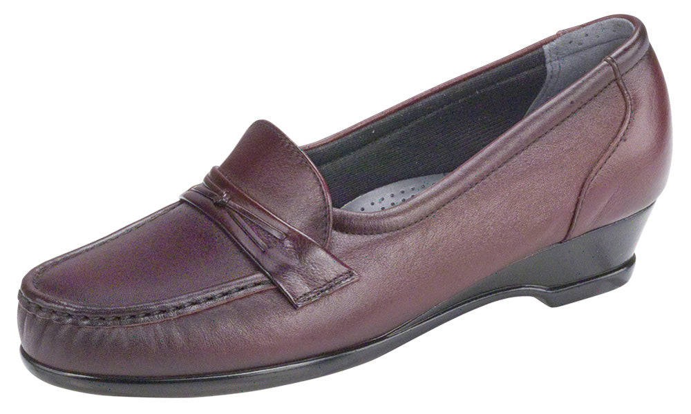 Women's Easier - Antique Wine Moccasin