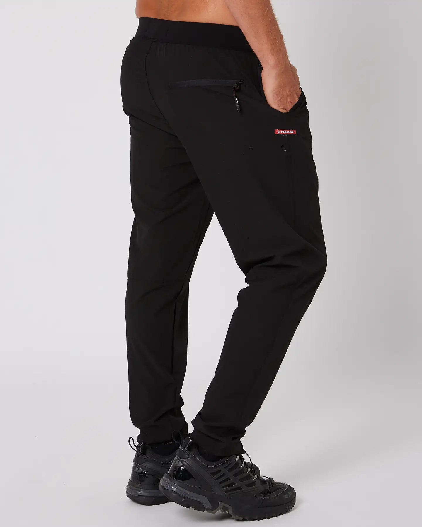 Follow Tech Pants - Black