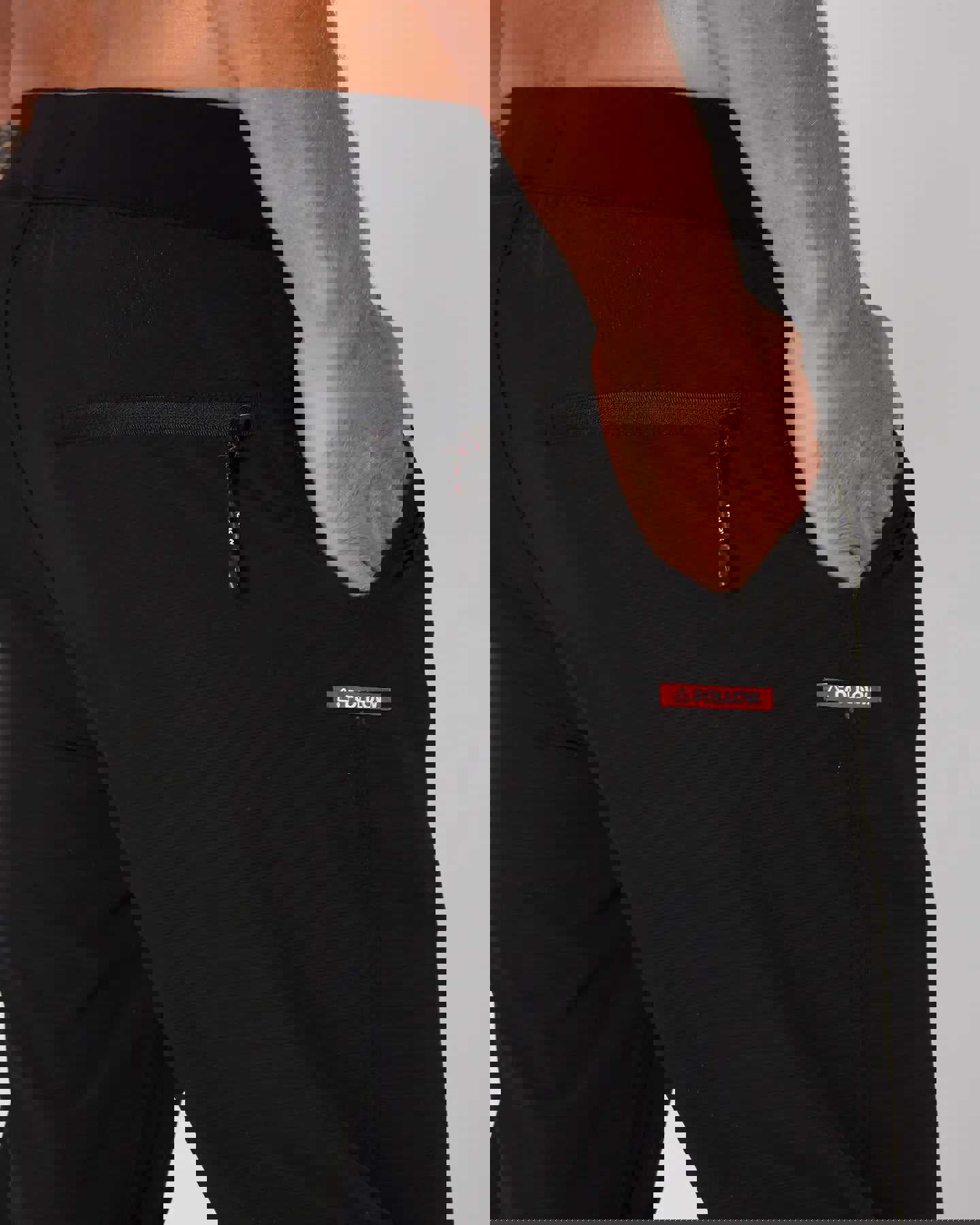 Follow Tech Pants - Black