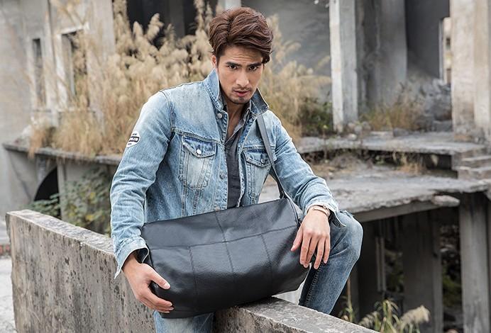 Cool Black Leather Men's Weekender Bag - Durable Travel & Shoulder Bag
