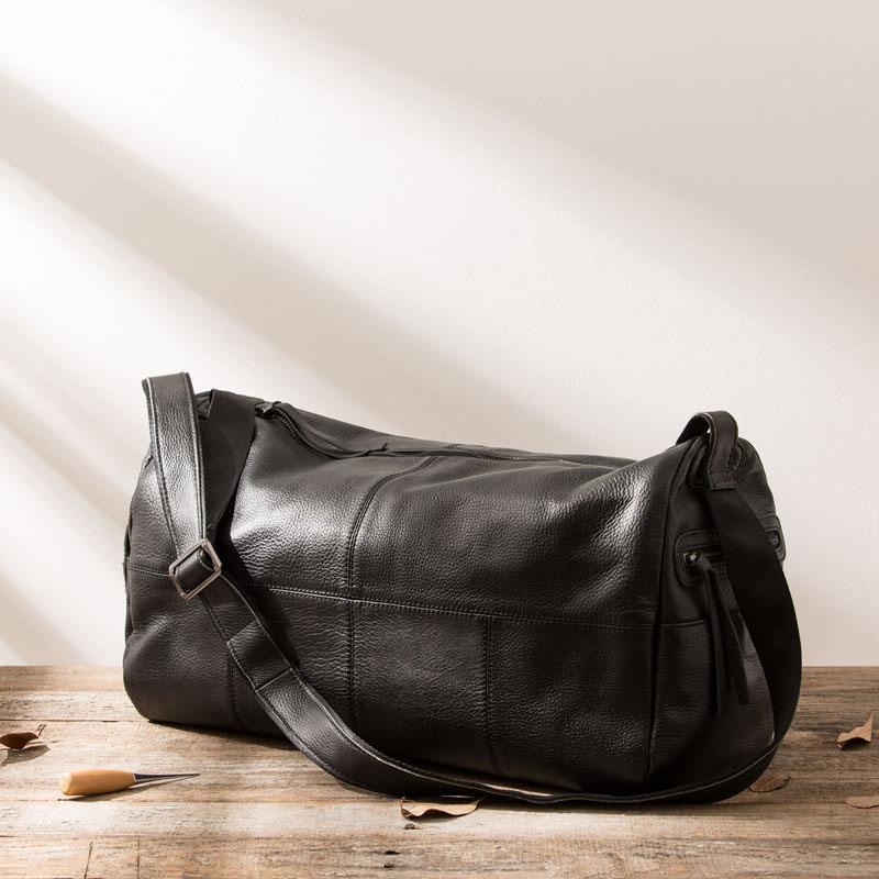 Cool Black Leather Men's Weekender Bag - Durable Travel & Shoulder Bag