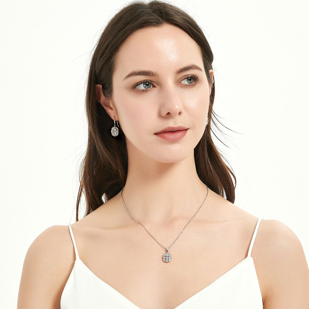 Art Deco Sterling Silver CZ Pendant Necklace with Vintage Design